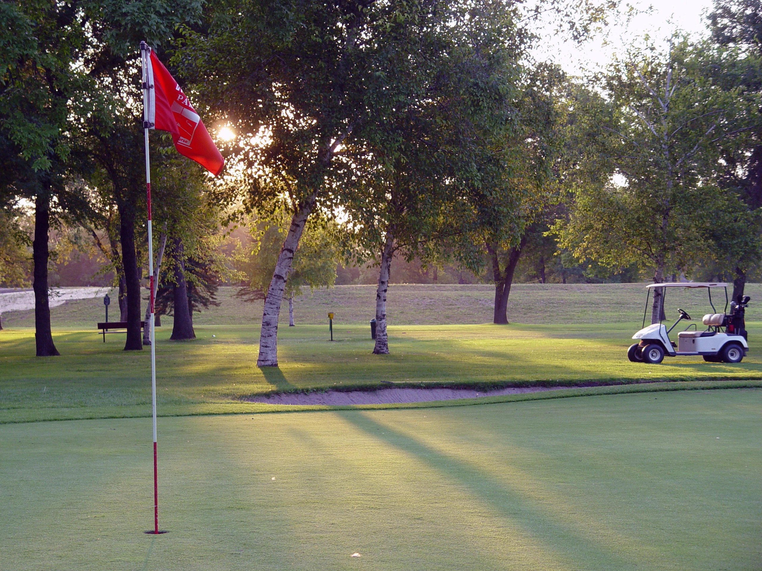 Lincoln Golf Course in Grand Forks at dusk.