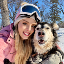 Cassandra-selfie-with-dog-in-snow