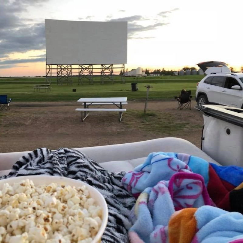 SkyVu Theatre Drive in Movie in Grand Forks.