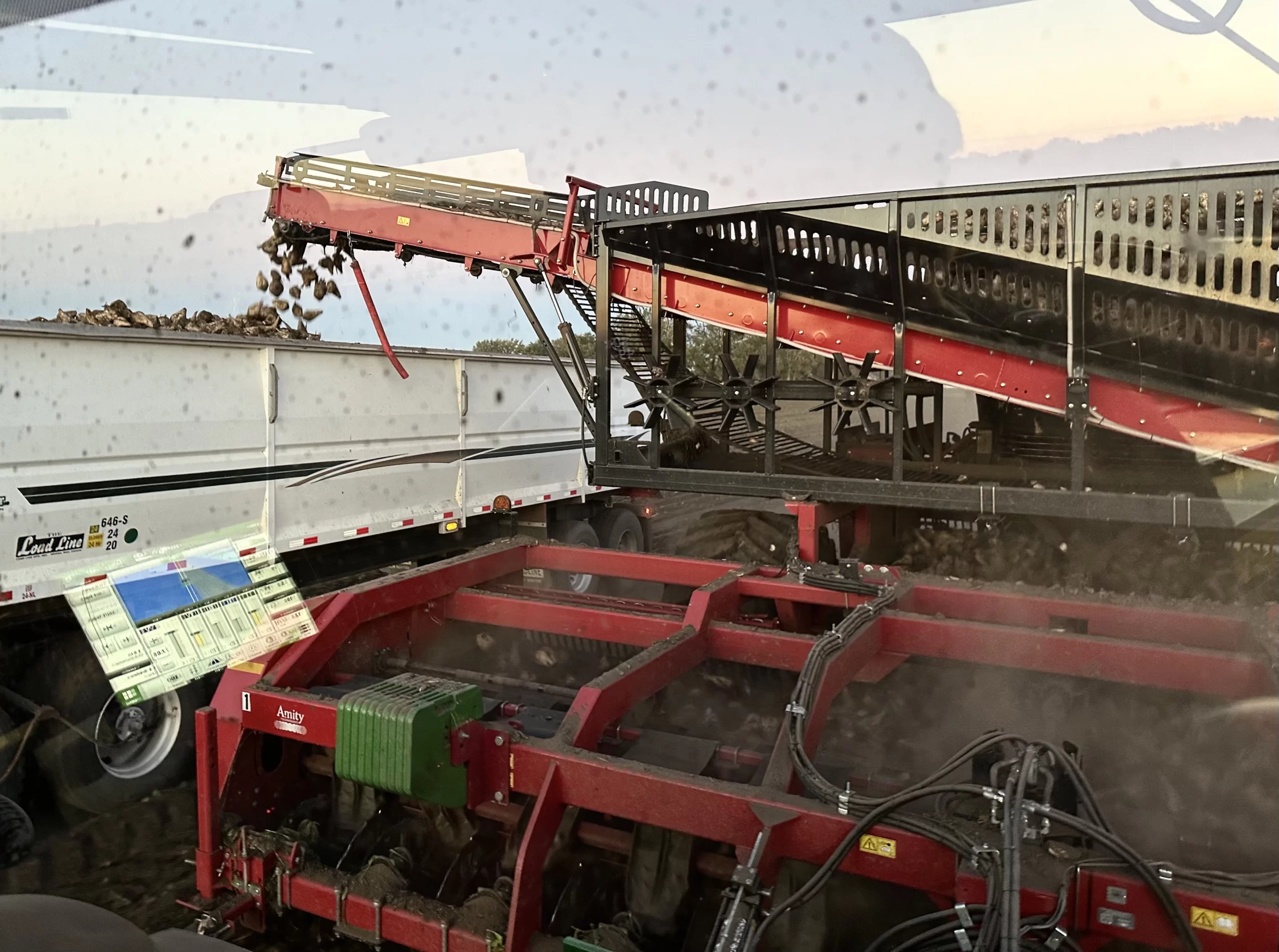 Sugar beet Harvest truck in Grand forks