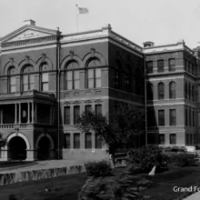 Picture of the bank of ND back in the day in all its glory
